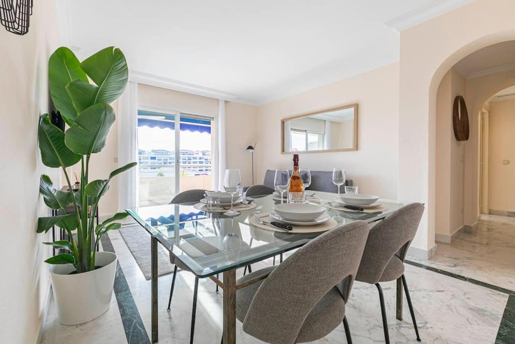 Apartment Luminous In Puerto Banus,